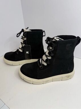 SOREL Hi-Line Cozy LaceUp Hiking Boots NWT Black Suede Sherpa Waterproof 8.5 Wom